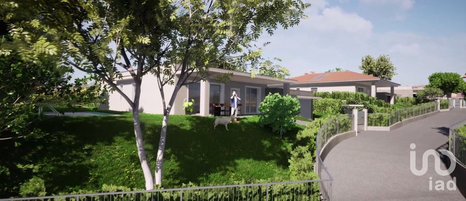 House 5 rooms of 263 m² in Casatenovo (23880)