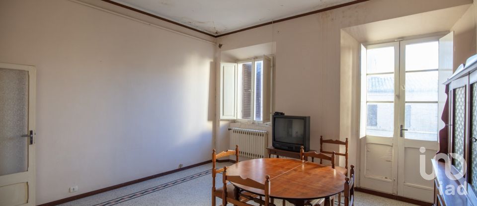 Casa indipendente 7 locali di 217 m² in Recanati (62019)