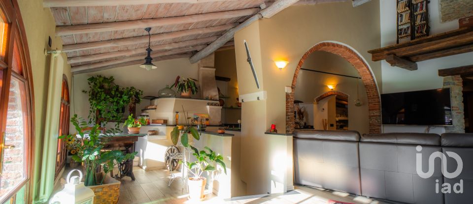 Casa indipendente 8 locali di 250 m² in Calice Ligure (17020)
