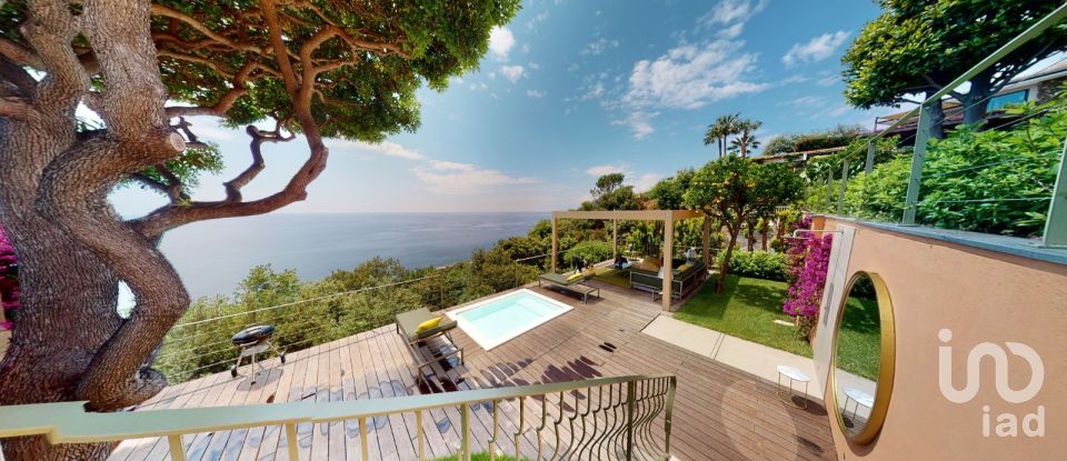 House 7 rooms of 123 m² in Arenzano (16011)