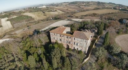 Villa storica 69 locali di 2.100 m² in Ancona (60131)