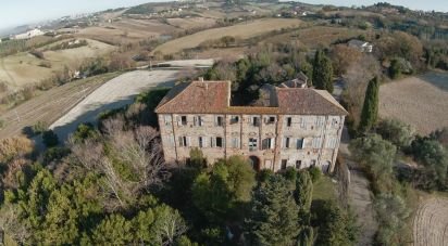 Barn conversion 69 rooms of 2,100 m² in Ancona (60131)