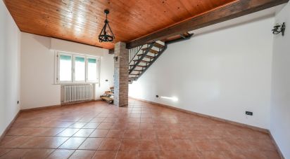 Town house 4 rooms of 141 m² in Ferrara (44124)