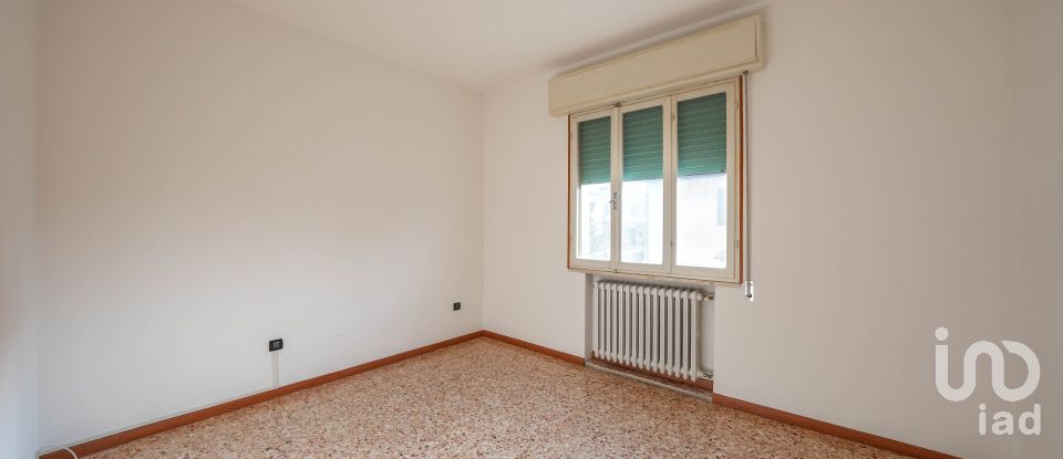 Casa indipendente 4 locali di 141 m² in Ferrara (44124)