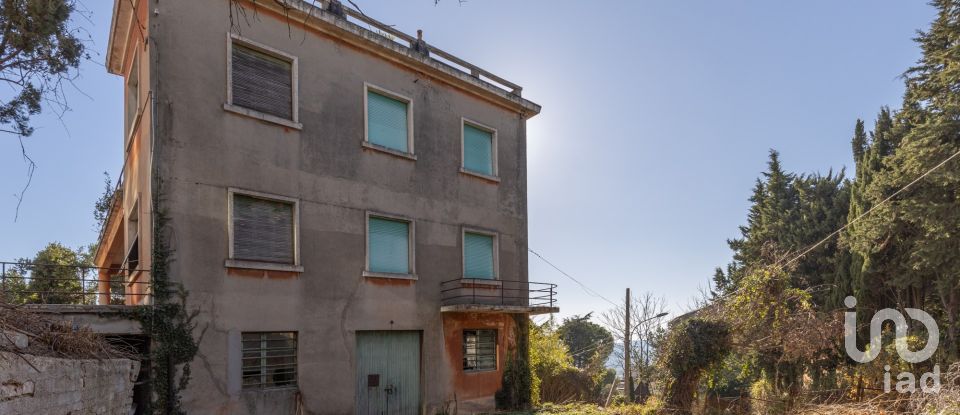 Casa indipendente 12 locali di 480 m² in Osimo (60027)