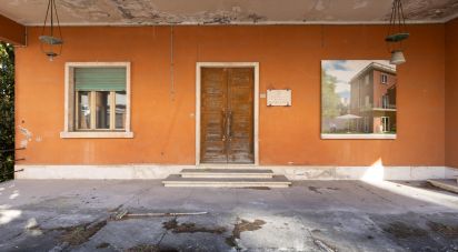 Casa indipendente 12 locali di 480 m² in Osimo (60027)