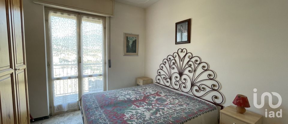 Two-room apartment of 55 m² in Borghetto Santo Spirito (17052)