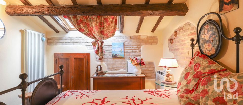 Casa indipendente / Villa 10 locali di 202 m² in Porto Recanati (62017)