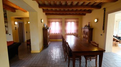 Casa indipendente 12 locali di 311 m² in Jesi (60035)