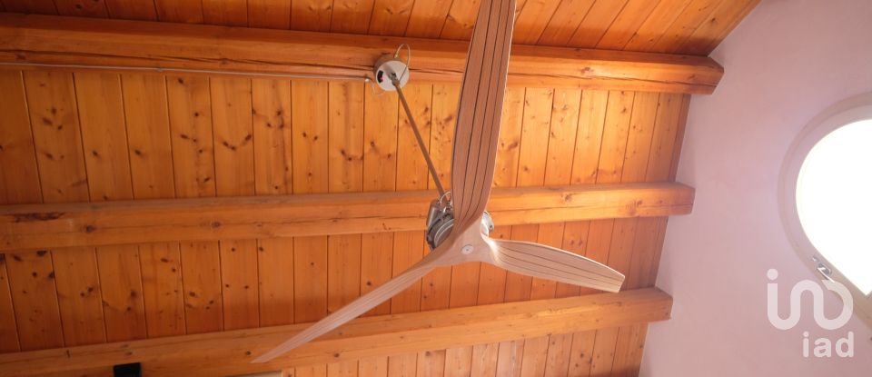 Casa indipendente 12 locali di 311 m² in Jesi (60035)