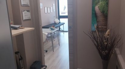 Shop / premises commercial of 34 m² in Milano (20147)