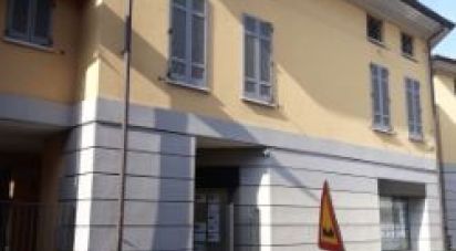 Shop / premises commercial of 200 m² in Carnate (20866)