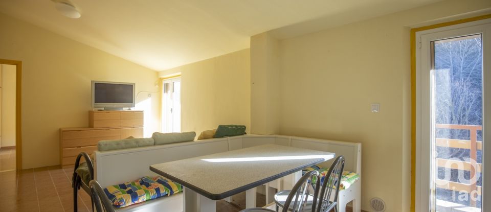 Three-room apartment of 60 m² in Apecchio (61042)