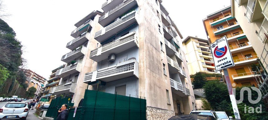 Costruzione 4 locali di 86 m² a Genova (16156)