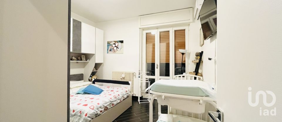 Appartamento 7 locali di 136 m² a Valenza (15048)