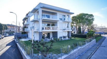 Loft 4 rooms of 140 m² in Desenzano del Garda (25015)