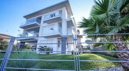 Loft 4 rooms of 140 m² in Desenzano del Garda (25015)