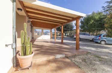 Lodge 8 rooms of 200 m² in Osimo (60027)