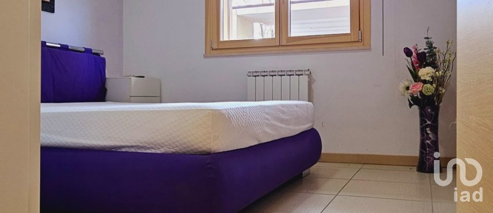 Hotel 6 rooms of 60 m² in Giulianova (64021)