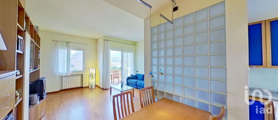 Hotel 6 rooms of 90 m² in Arenzano (16011)