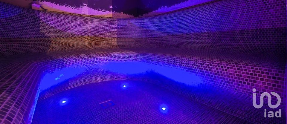 Casale 20 locali di 820 m² in Monte San Vito (60037)