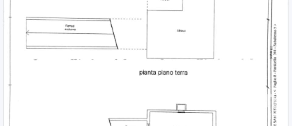Casale 20 locali di 820 m² in Monte San Vito (60037)