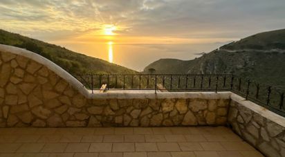 Casale 5 locali di 155 m² in Sperlonga (04029)