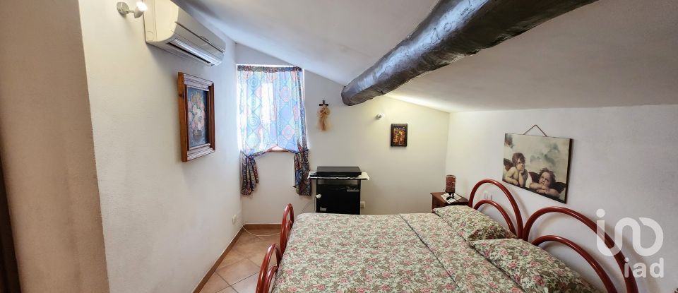 Loft 3 rooms of 68 m² in Quiliano (17047)