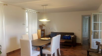 Casa indipendente 10 locali di 200 m² in Peglio (61049)