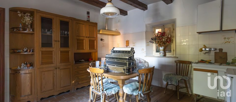 Casa indipendente 6 locali di 138 m² in Osimo (60027)