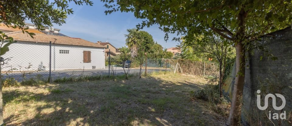 Casa indipendente 6 locali di 138 m² in Osimo (60027)