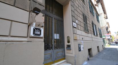 Ufficio di 100 m² in Genova (16129)