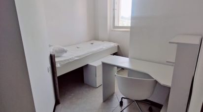 Monolocale di 70 m² a Milano (20157)