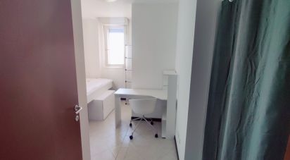 Monolocale di 70 m² a Milano (20157)