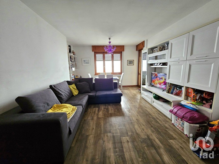 Appartamento 5 locali di 100 m² a Casale Monferrato (15033)