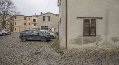 Negozio / locale commerciale di 146 m² in Santa Maria Nuova (60030)