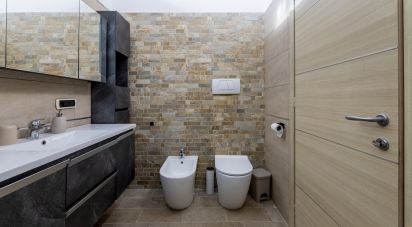 Appartamento 6 locali di 122 m² a Varazze (17019)