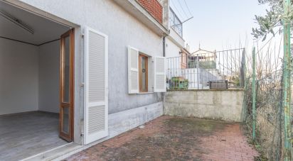 Town house 7 rooms of 84 m² in Osimo (60027)