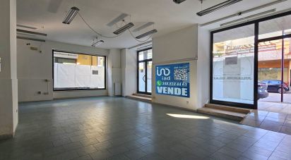 Negozio / locale commerciale di 96 m² in Giulianova (64021)
