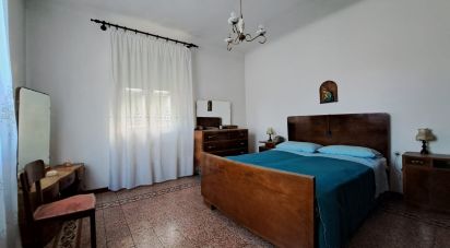 Casa indipendente / Villa 5 locali di 374 m² in Aulla (54011)