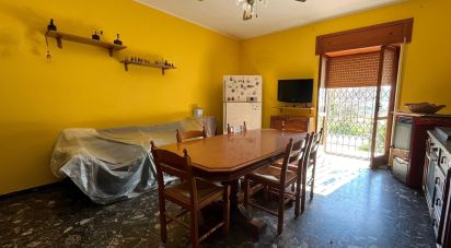 Casa indipendente 6 locali di 190 m² in - (87030)