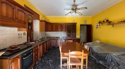 Casa indipendente 6 locali di 190 m² in - (87030)