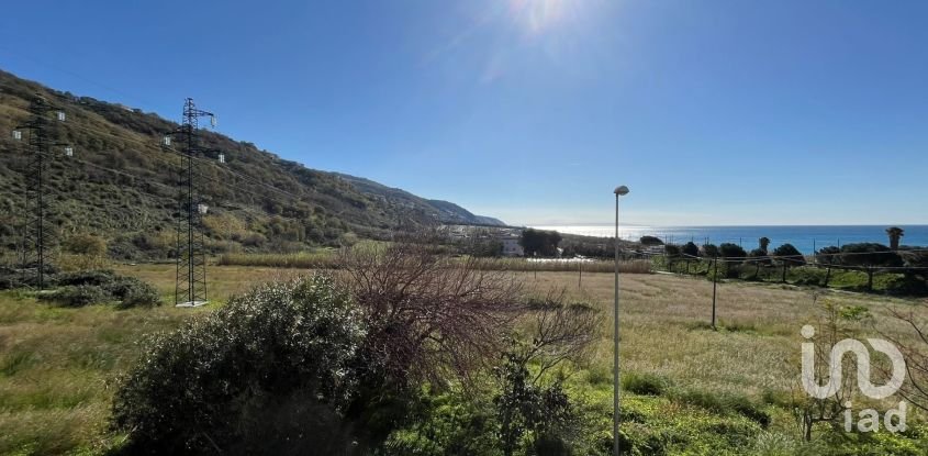 Casa indipendente 6 locali di 190 m² in - (87030)