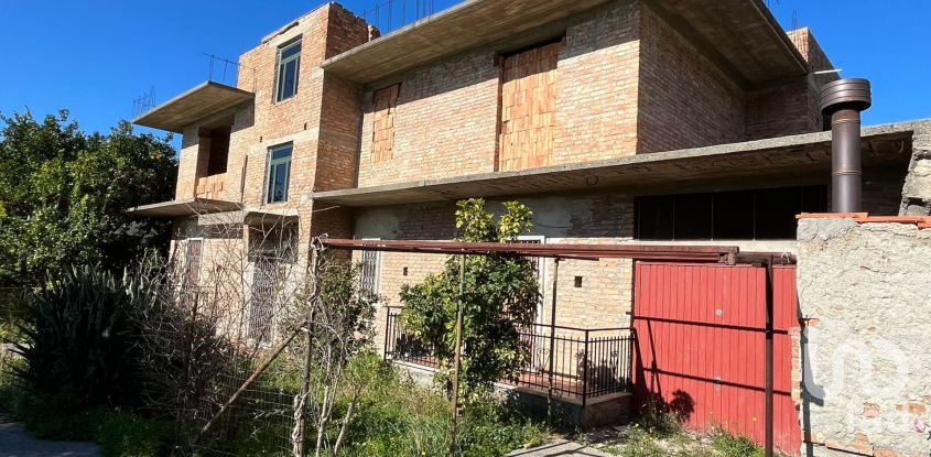 Casa indipendente 6 locali di 190 m² in - (87030)