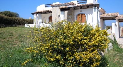 Casa indipendente / Villa 4 locali di 98 m² in Santa Teresa Gallura (07028)