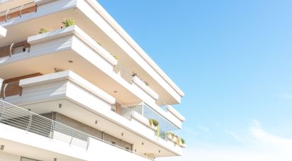 Trilocale di 80 m² a Roma (00125)