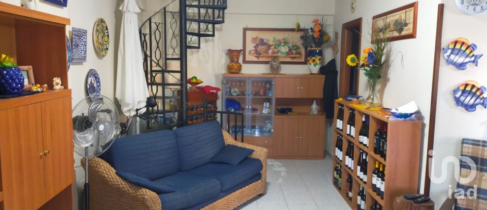 Casa 6 locali di 95 m² in Carini (90044)
