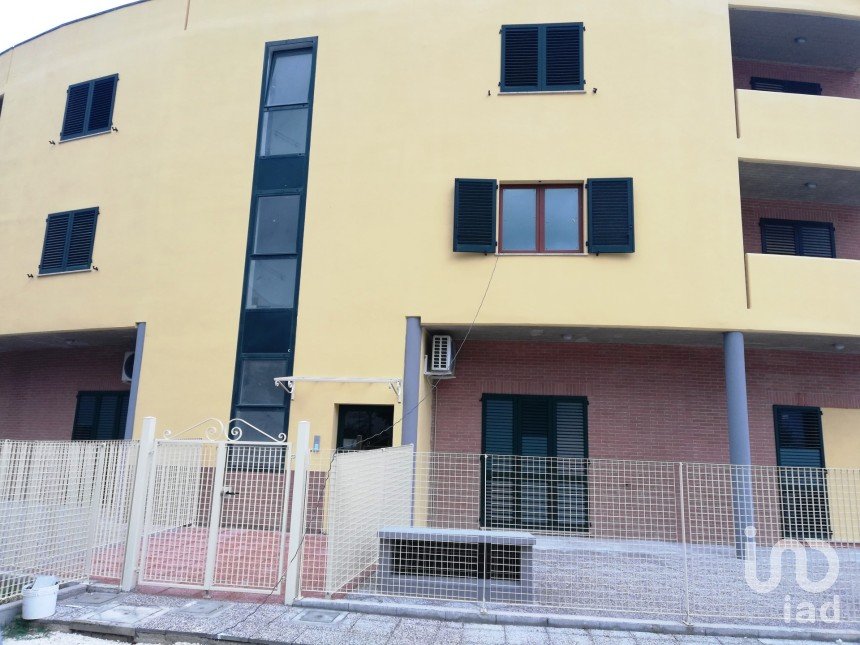 Two-room apartment of 60 m² in Cerreto d'Esi (60043)