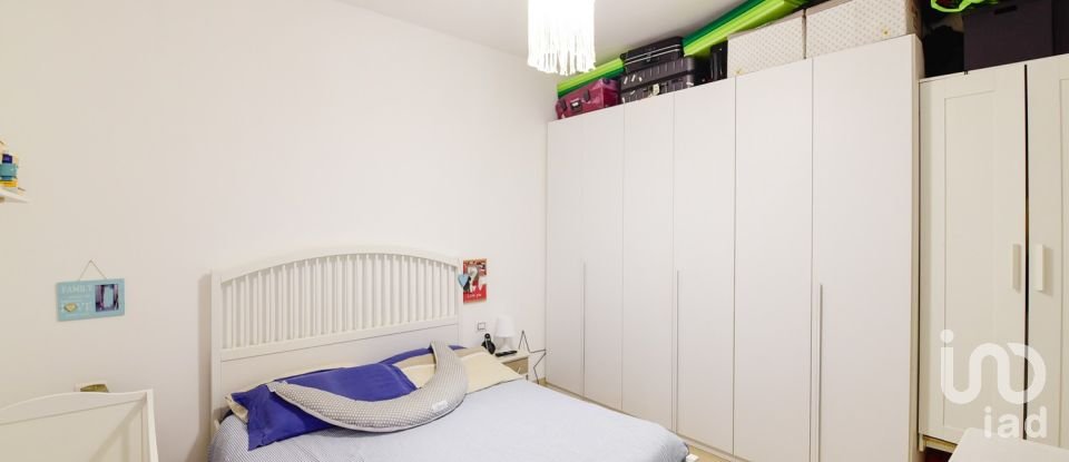 Two-room apartment of 75 m² in Milano (20143)