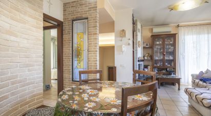 Four-room apartment of 135 m² in Osimo (60027)